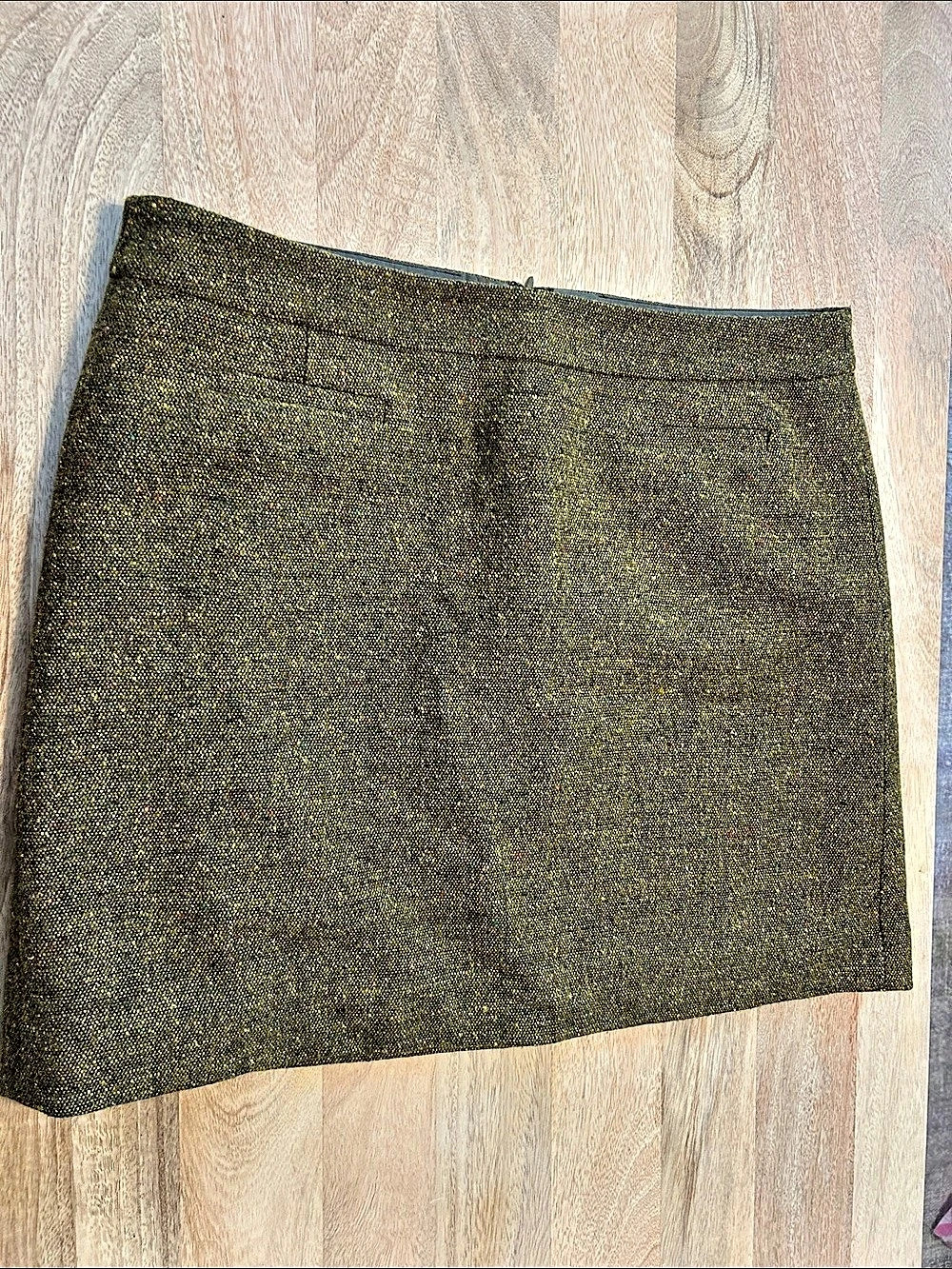 LOFT Textured Mini Skirt in Green & Brown Like New